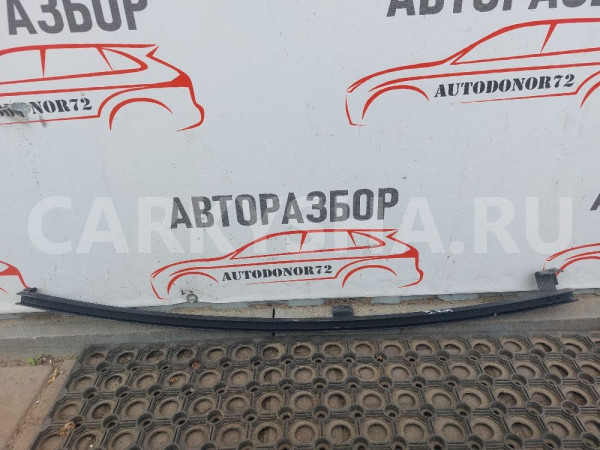Направляющая стекла задн правой двери Hyundai Getz Hyundai Getz 