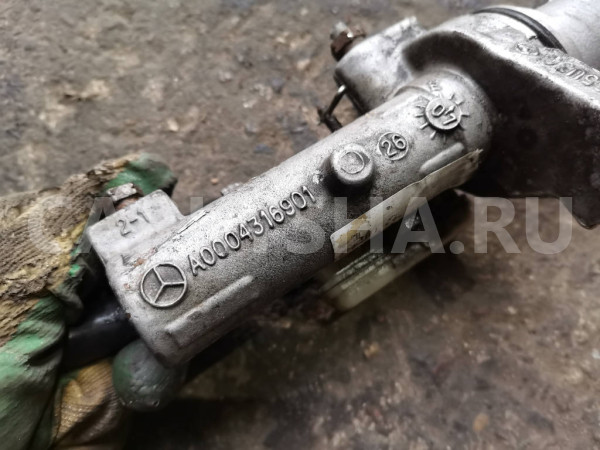Главный тормозной цилиндр Mercedes Viano W639 Mercedes-Benz Vito оригинальный номер A0004316901