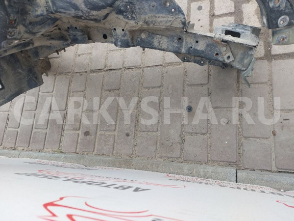 Четверть передняя левая Toyota Avensis T270 Toyota Avensis