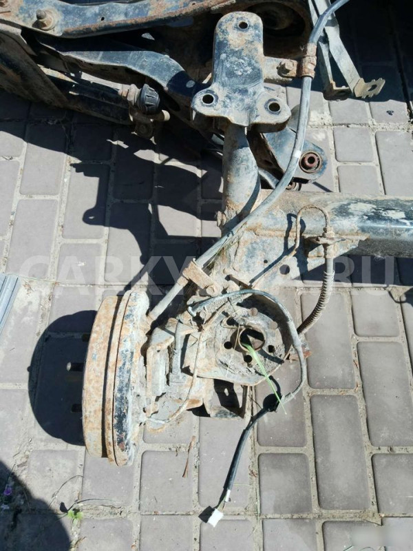 Задняя балка Hyundai Getz Hyundai Getz оригинальный номер 551001C200