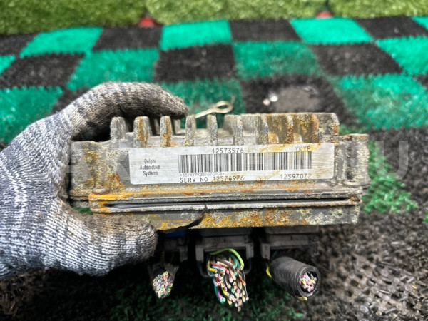 Блок управления двигателем Chevrolet TrailBlazer 2002-2009 12573576 Chevrolet Blazer 