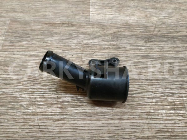 Маслозаливная горловина Land Rover Freelander 