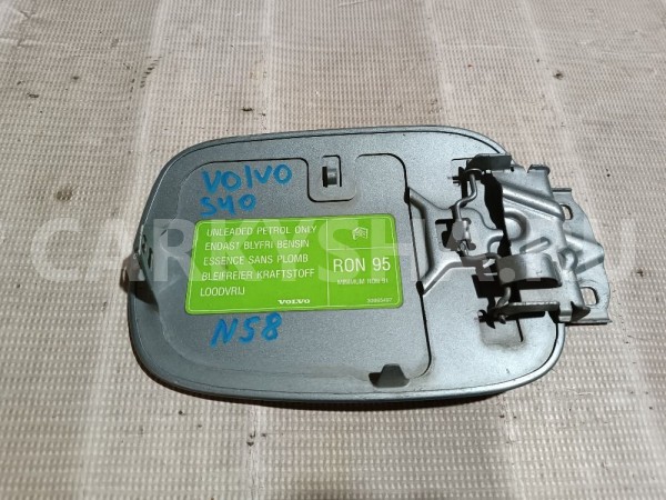 Лючок бензобака Volvo S40 