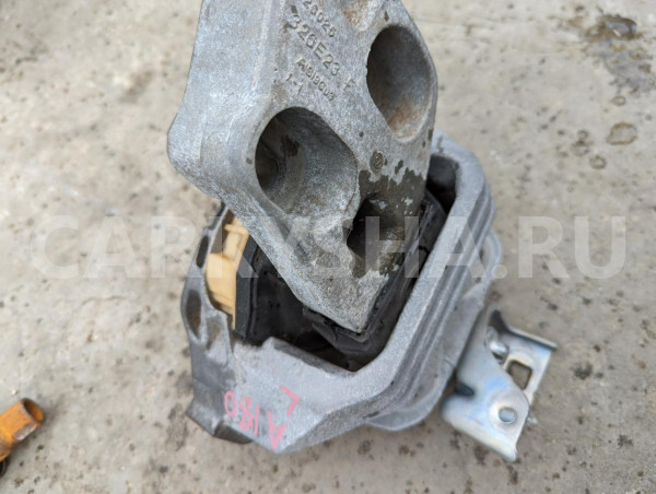 Подушка двигателя Mercedes-Benz A-klasse оригинальный номер A2462400617