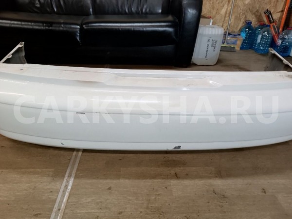 Бампер задний Toyota Windom 