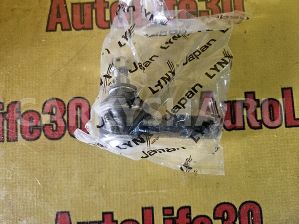 Наконечник рулевой Mazda 323 