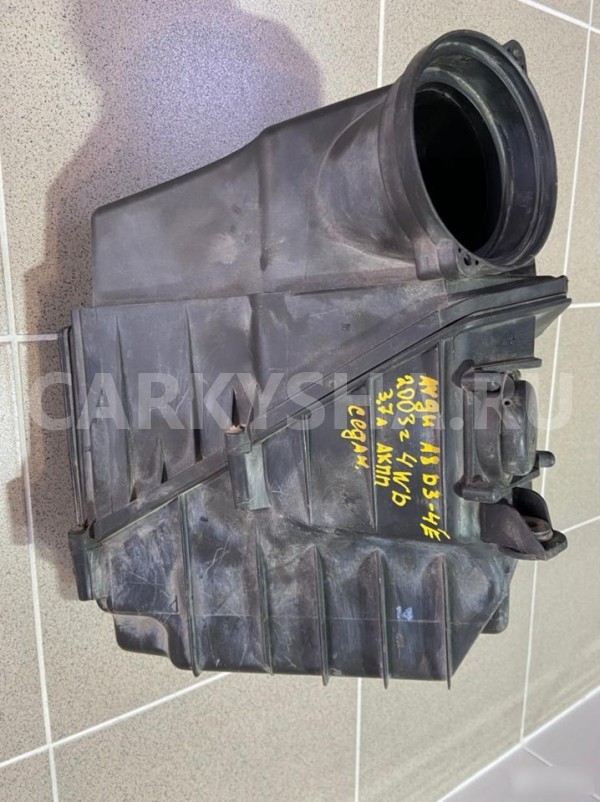 Корпус воздушного фильтра Audi A8 D3-4E Audi 200 оригинальный номер 4E0129620C