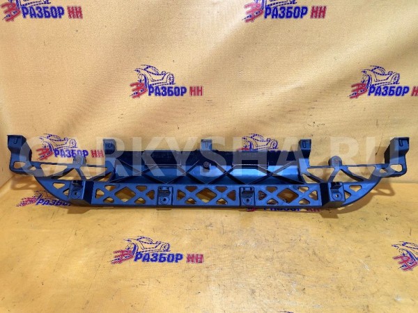 Кронштейн заднего бампера Audi Q7 4L (2005—2009) Audi 200 оригинальный номер 4L0807329