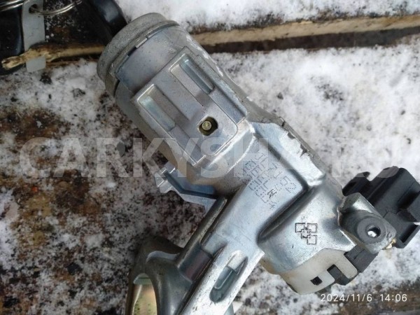 Замок зажигания Geely MK Cross I (2010—2016) Geely MK Cross оригинальный номер JL7152