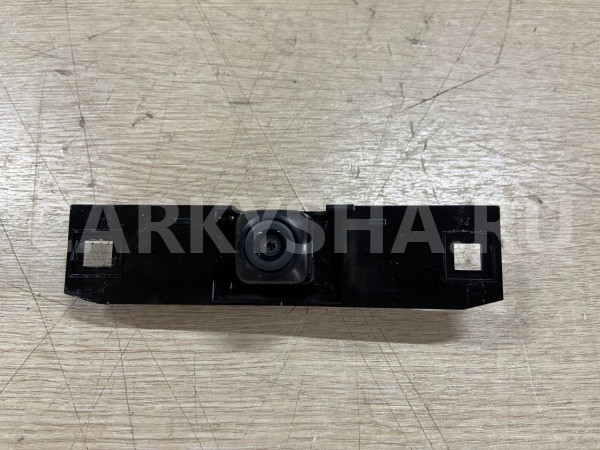 Камера заднего вида Toyota Alphard III Рестайлинг оригинальный номер 867C0-58060
