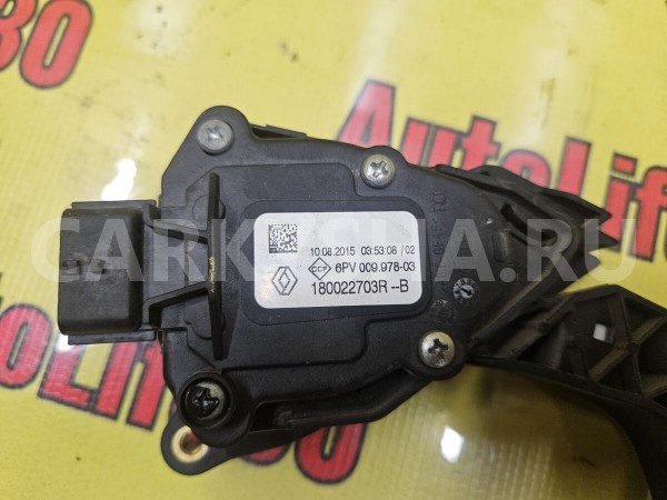 Педаль газа Renault Duster оригинальный номер 180022703R