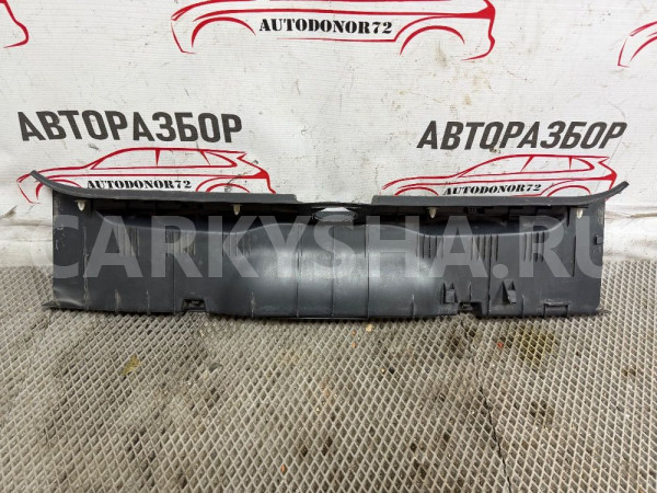 Накладка замка багажника Suzuki SX4 Suzuki SX4 оригинальный номер 7619054L00