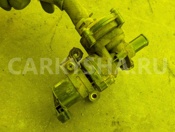 Помпа печки Toyota Prius оригинальный номер 87260-47010