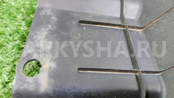 Подкрылок задний правый Infiniti QX56 2004 Infiniti QX56 