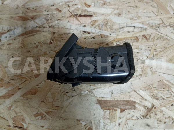 Дефлектор воздушный правый Lifan Solano 620 Lifan Solano оригинальный номер B5306300
