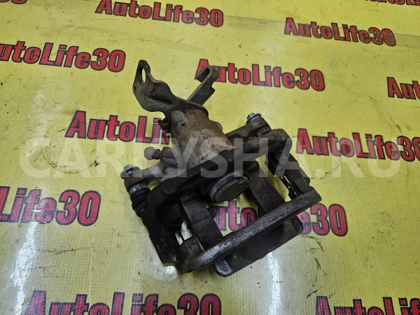 Суппорт тормозной задний правый Chevrolet Cruze 