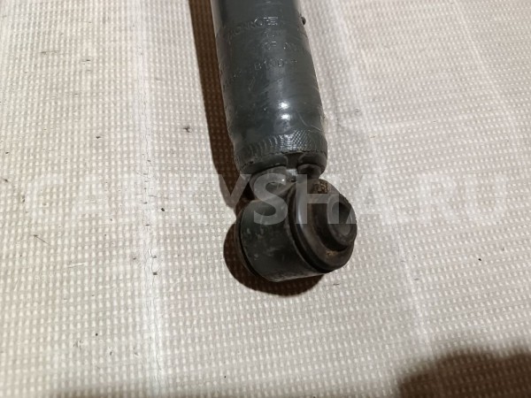 Амортизаторы задние к-кт Mitsubishi Lancer оригинальный номер 23784