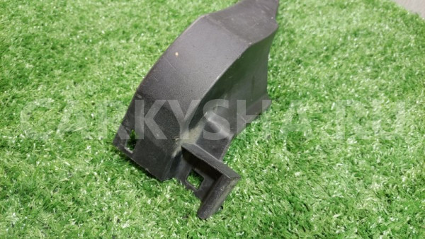 Накладка крыла задняя правая Toyota Rav4 2015 Toyota RAV 4 оригинальный номер 7560542190