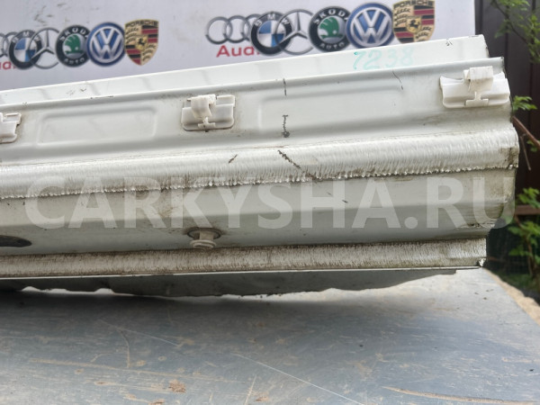 Центральная стойка кузова левая Mercedes-Benz Mercedes-Benz E-klasse 