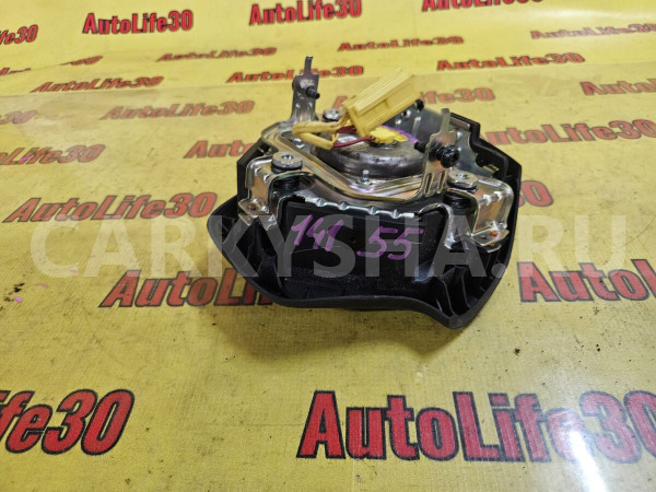 Подушка безопасности в рулевое колесо Honda CR-V оригинальный номер 77800SWAA71