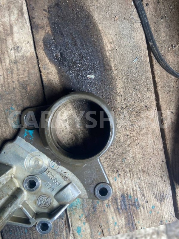 Кронштейн BMW X5 E53 (1999—2003) BMW X5 оригинальный номер 11361433661