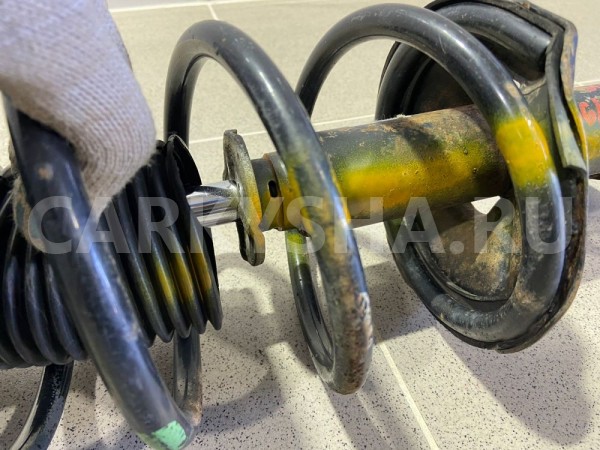 Амортизатор передний левый Nissan Sunny N14 Nissan Sunny оригинальный номер 333090