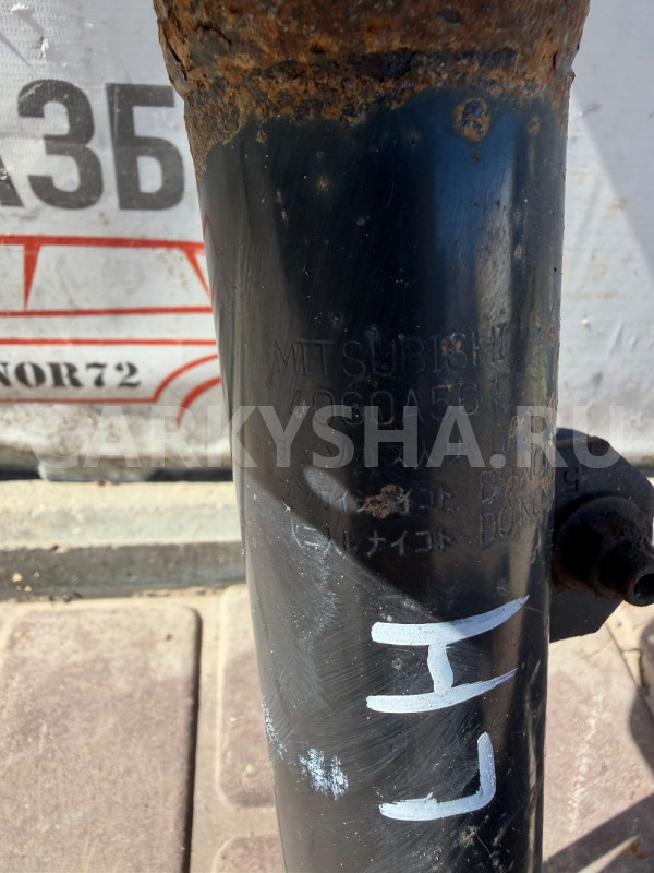 Амортизатор передний лев Mitsubishi Outlander 3 GF Mitsubishi i оригинальный номер 4060A569