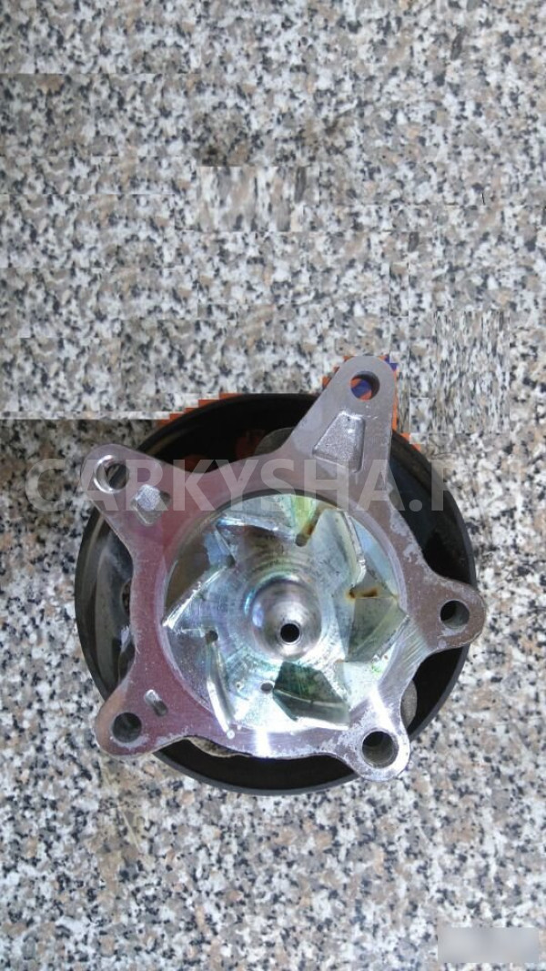 Насос водяной Хундай Солярис Hyundai Solaris Kia Forte оригинальный номер 251002B700 251002B010