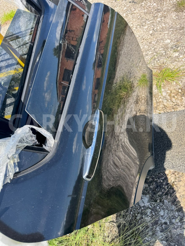 Дверь задняя правая Land Rover Discovery Sport Land Rover Discovery оригинальный номер LR061284