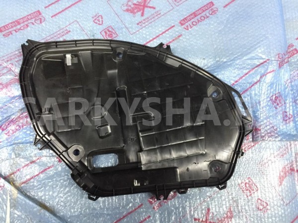 Пыльник двери передней правой Lexus RX IV оригинальный номер 67831-48071