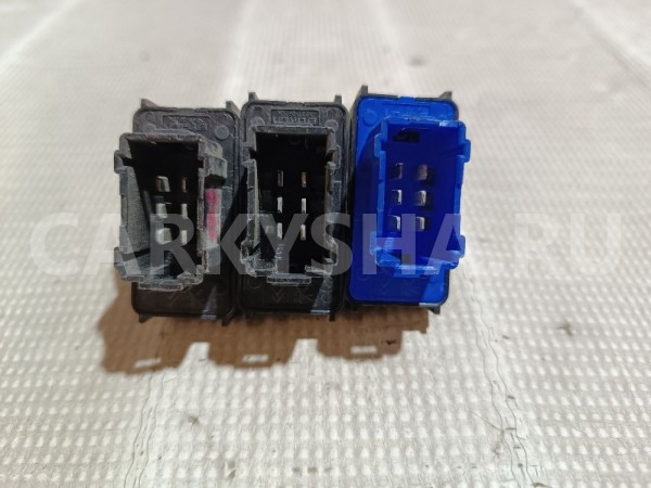 Кнопка стеклоподъемника Peugeot 301 