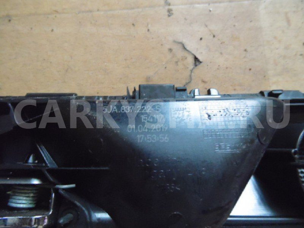 Ручка двери внутренняя Skoda Rapid I рестайлинг (2017—2020) Skoda Rapid оригинальный номер 5JA837222