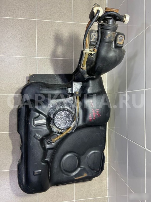 Бензобак Chery Amulet 2006 Chery Amulet (A15) оригинальный номер A111101110BA