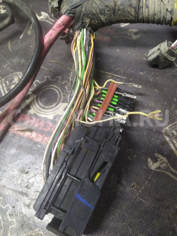 Проводка моторная K7MF710 Рено Сандеро Renault 14 оригинальный номер 240113639R