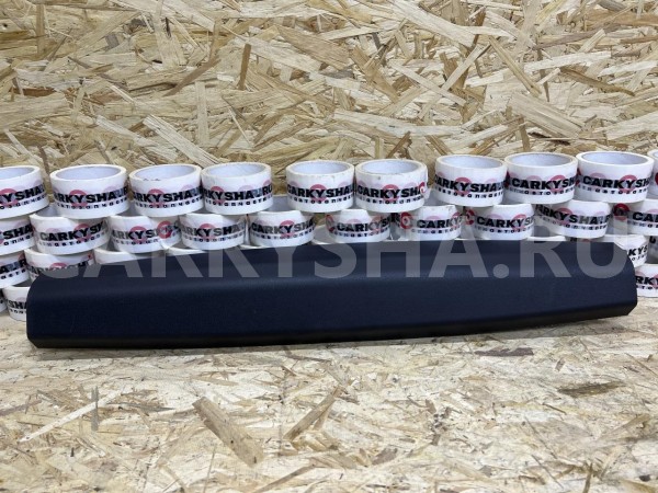 Обшивка двери багажника верхняя JETOUR T1 оригинальный номер 403008912AA