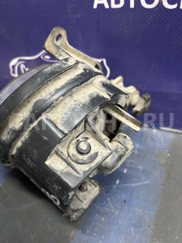 ПТФ правая Ssang Yong Actyon 1 Ssang Yong Actyon оригинальный номер 8320221001