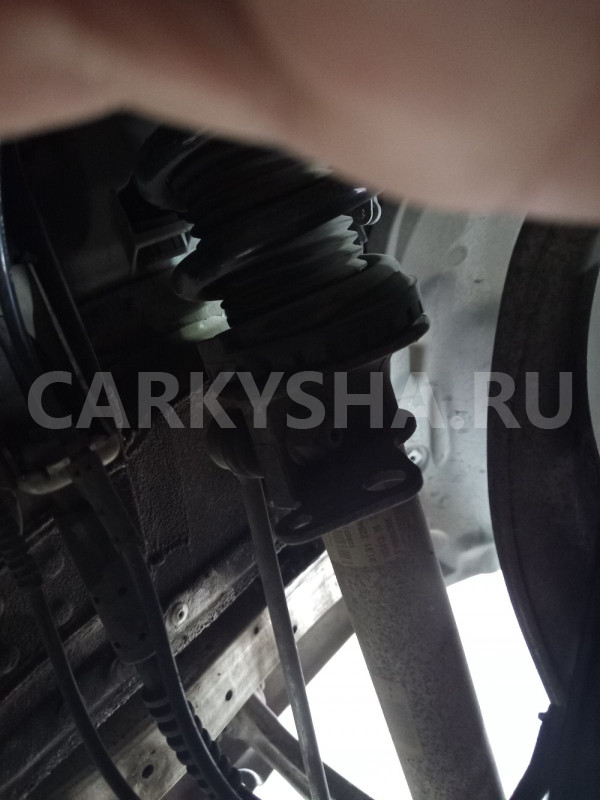 Стойка BMW M5 F10 (2011—2013) BMW M5 оригинальный номер 31 31 2 284 045