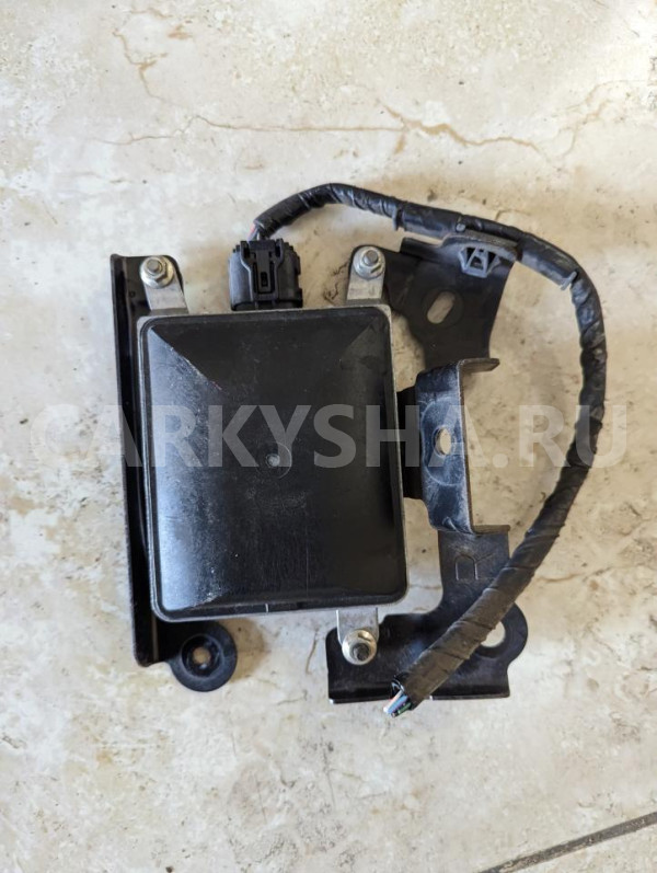 Датчик слепой зоны Mazda Axela оригинальный номер NBG010905A