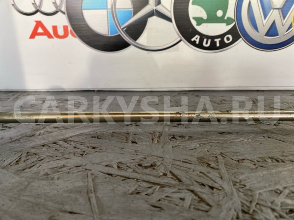 Стойка стабилизатора передняя Audi Q3 2015 Audi Q3 