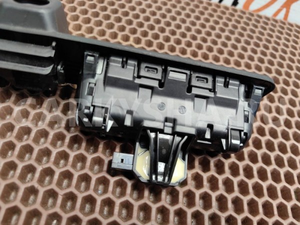 Кнопка багажника BMW X5 