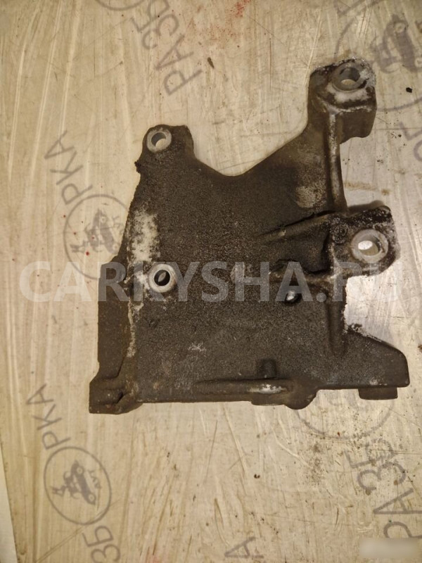 Кронштейн компрессора Mitsubishi Space Star 1 Mitsubishi i 