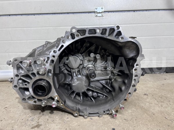 МКПП (механическая коробка передач) Toyota RAV 4 IV (CA40) оригинальный номер 30300-42320
