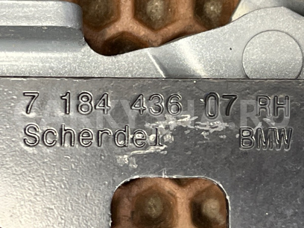 Петли капота BMW 5er оригинальный номер 41 61 7 207 199, 41 61 7 207 199, 41617207199, 7207199, 41 61 7 207 200, 41617207200, 7207200, 51 23 7 184 435, 51237184435, 7184435, 51 23 7 184 436, 51237184436, 7184436, 7 191 327, 7191327, 7 191 328, 7191328