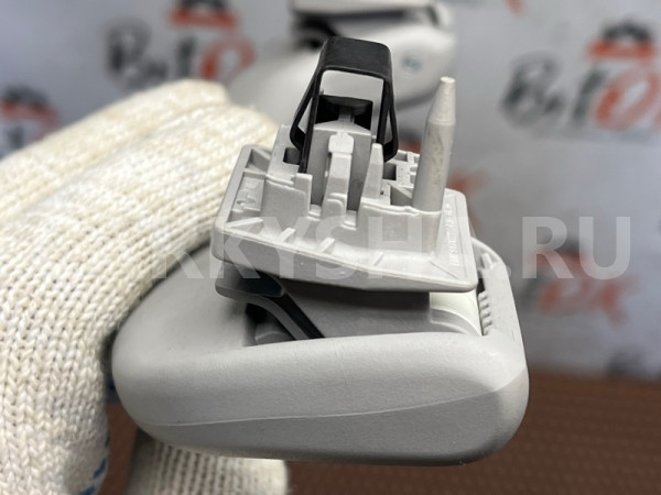 Ручка потолка BMW 5er оригинальный номер 51 16 7 495 617, 51 16 7 495 617, 51167495617, 7495617, 51 16 7 290 027, 51167290027, 7290027, 51 16 9 173 425, 51169173425, 9173425