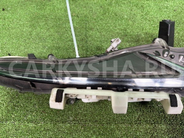 Поворотник Lexus IS 2016-2020 8161053060, правый Lexus IS 