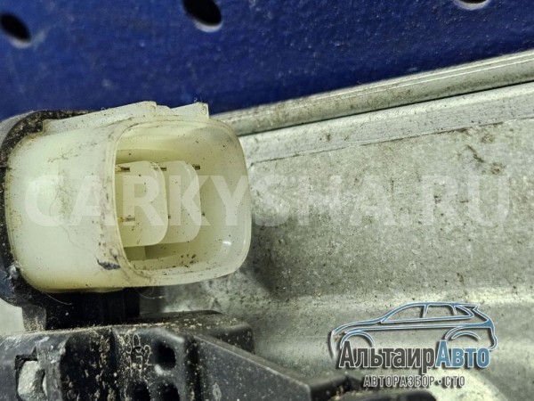 Стеклоподъемник передний правый Pajero 4 Mitsubishi i оригинальный номер 5713A162