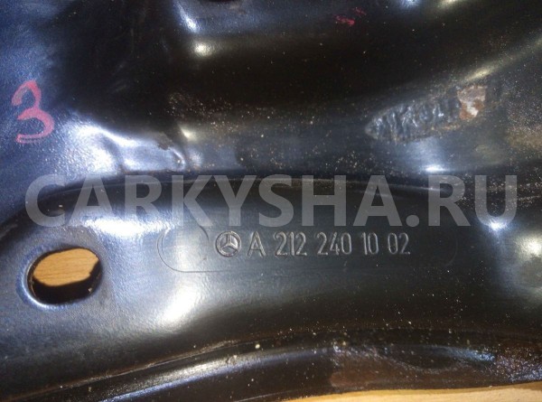 Кронштейн КПП Mercedes-Benz E-класс W212/S212/C207/A207 рестайлинг (2013—2016) Mercedes-Benz E-klasse оригинальный номер a2122401002