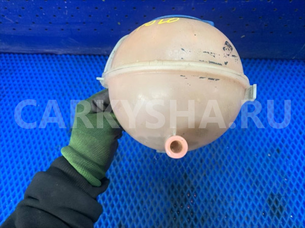 Бачок расширительный Volkswagen Polo 5 Volkswagen Polo оригинальный номер 6Q0121407B