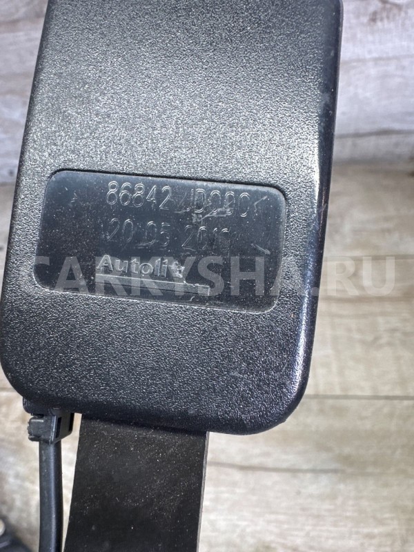 Ответная часть ремня безопасности Nissan Qashqai 1 Nissan Qashqai оригинальный номер 86842jd000