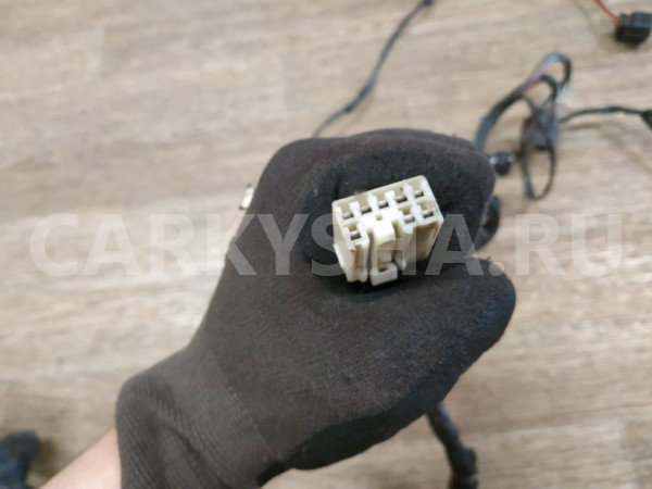 Проводка двери передней правой Mitsubishi Outlander 